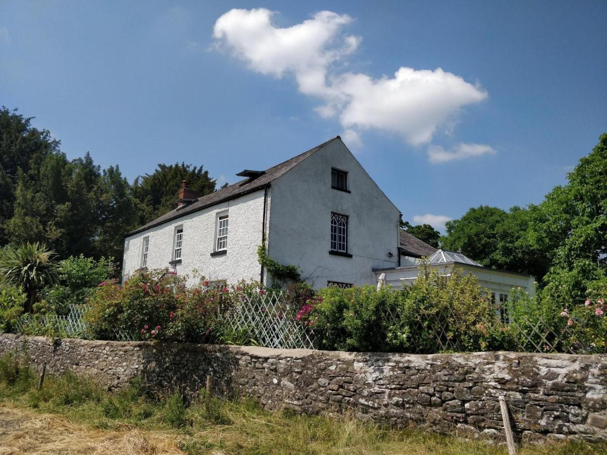 The Old Rectory Bed & Breakfast Abergavenny Eksteriør bilde